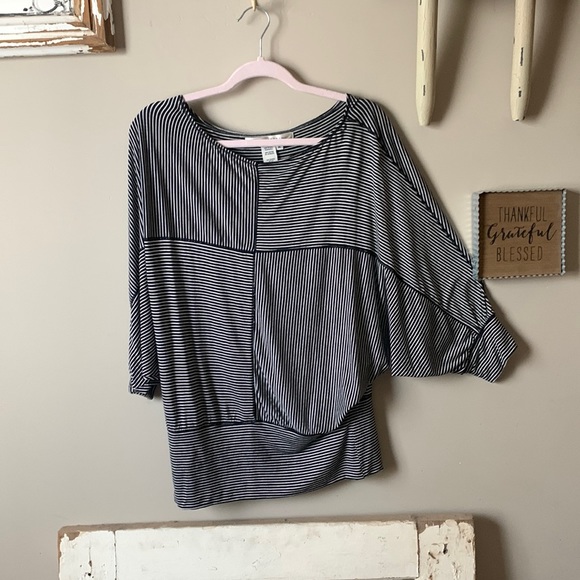 Max Studio Tops - Max Studio cotton top SZ M